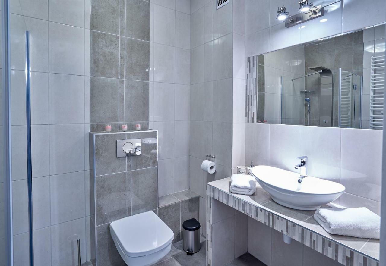 Apartament Winnica Zielona Góra Buitenkant foto
