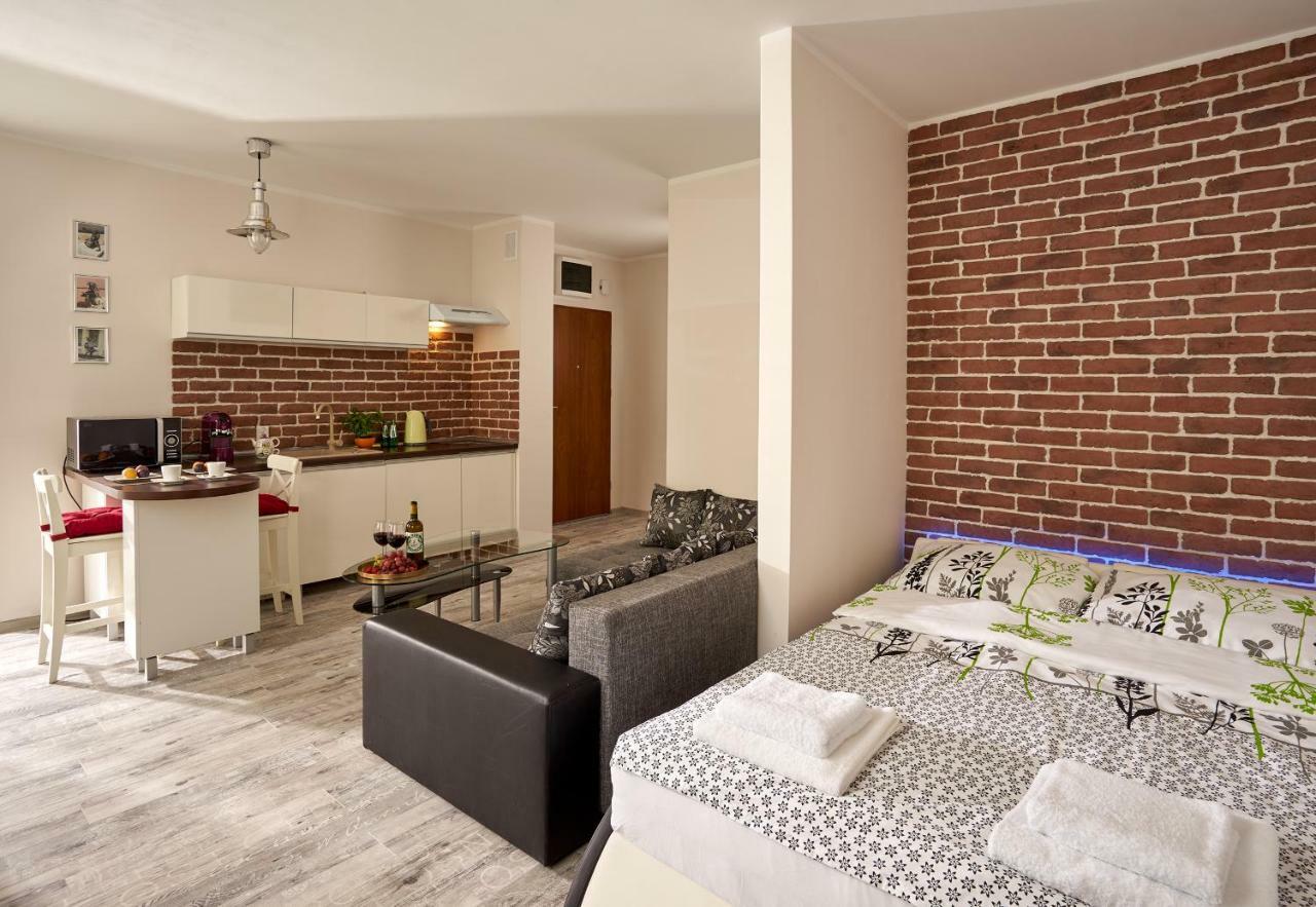 Apartament Winnica Zielona Góra Buitenkant foto